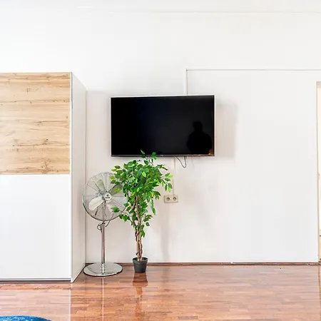 Elegant Haven: Stylish And Spacious 3Br Apartment Viena Exterior foto
