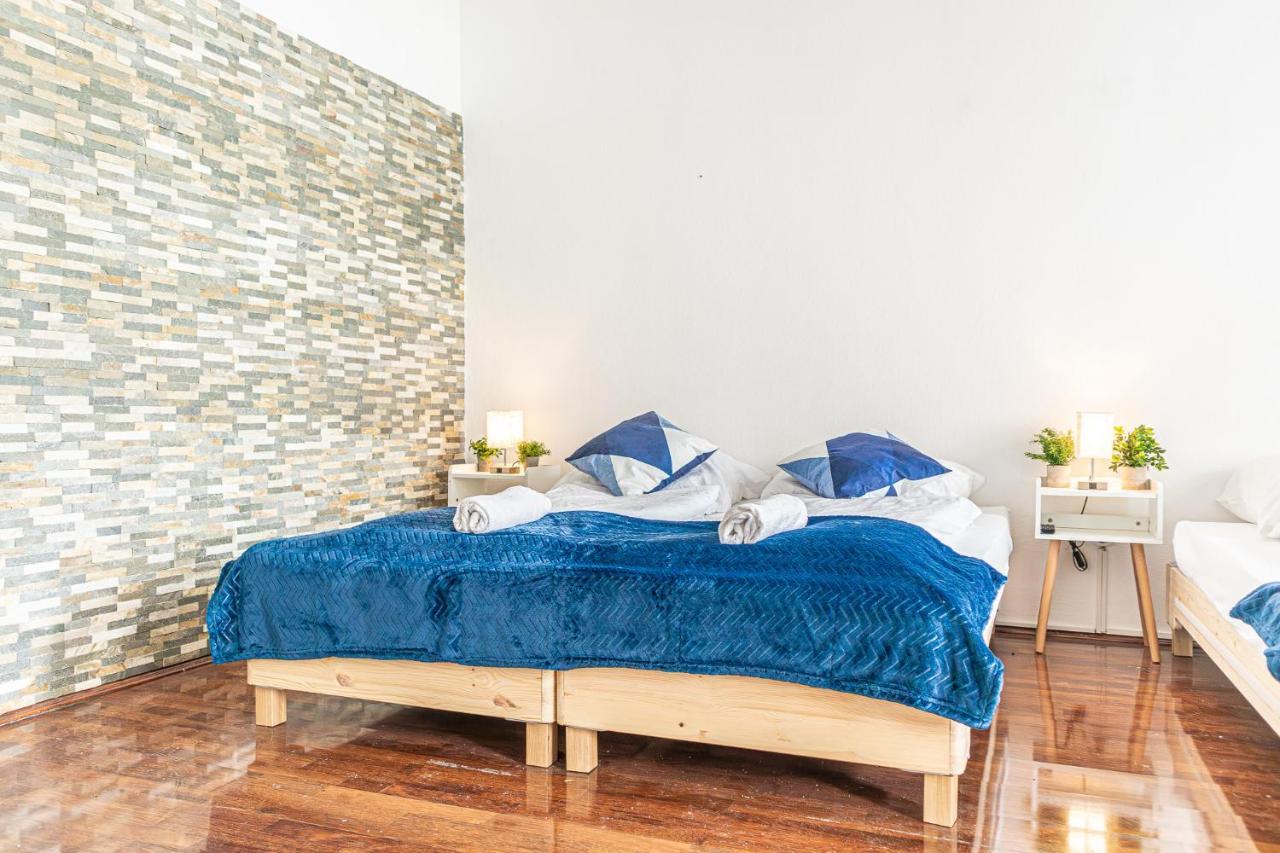 Elegant Haven: Stylish And Spacious 3br Apartament *