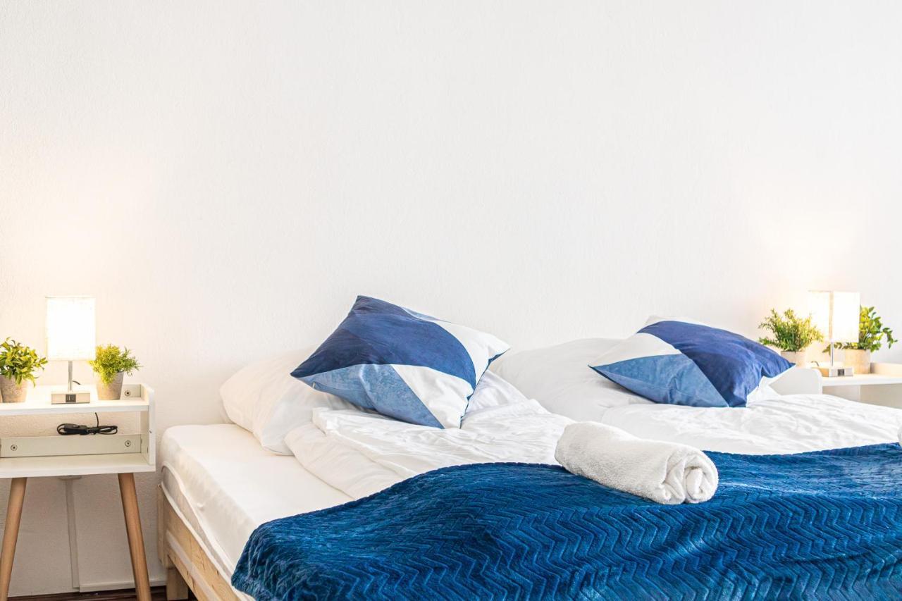 Apartament Elegant Haven: Stylish And Spacious 3br *